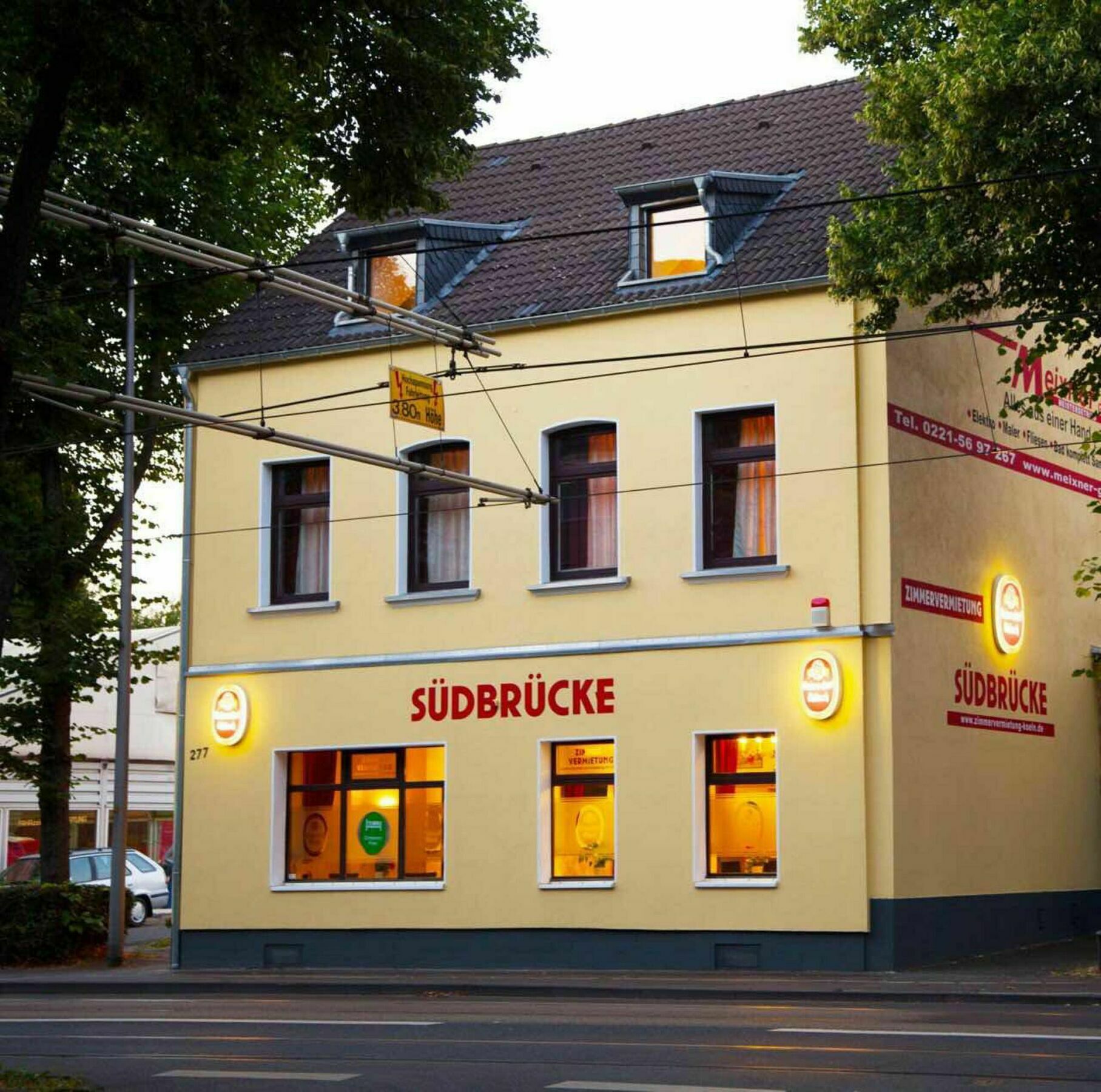 Отель Suedbruecke Koeln Экстерьер фото